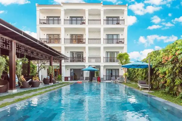 Trải Nghiệm Thư Giãn Trong Không Gian Nghỉ Dưỡng Sang Trọng Tại Khách Sạn Golden Pearl Hội An Trải Nghiệm Thư Giãn Trong Không Gian Nghỉ Dưỡng Sang Trọng Tại Khách Sạn Golden Pearl Hội An