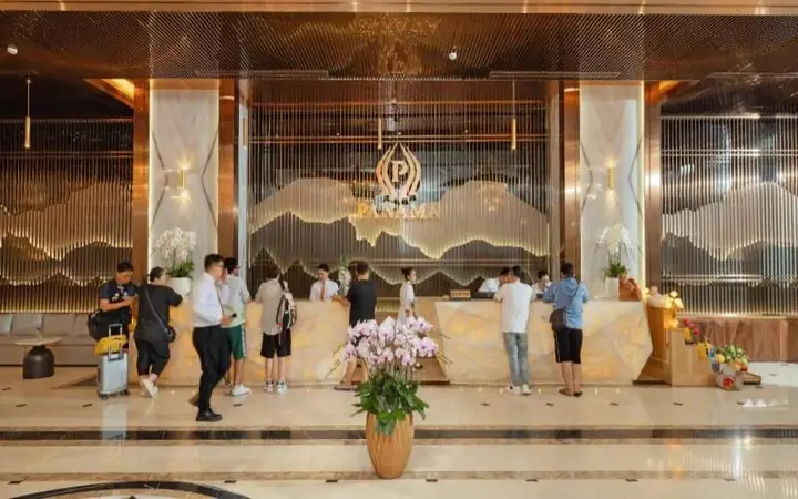Khách Sạn Hoa Mai Nha Trang: Đánh Giá Chi Tiết Từ A Đến Z