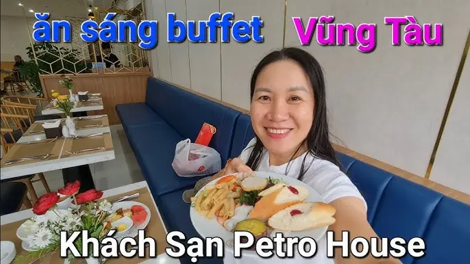 Khách Sạn Nha Trang Có Buffet Sáng: Top 10 Địa Điểm Ăn Uống Chất Lượng Được Yêu Thích Nhất