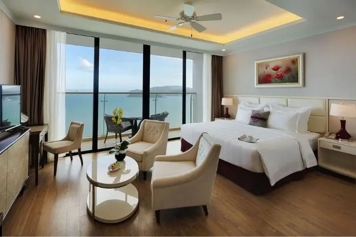 Giá Phòng Khách Sạn Đường Trần Phú Nha Trang Bao Nhiêu?