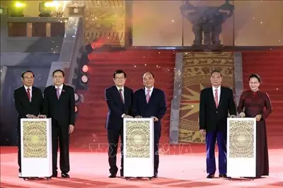 Khánh Thành Đền Thờ Vua Hùng Tại Cần Thơ