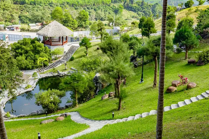 10. Khu Du Lịch Sinh Thái Vạn Yên Vân Đồn