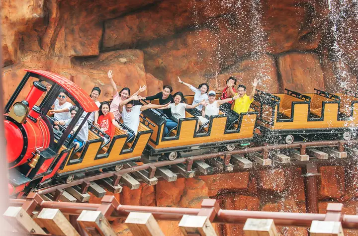 [vinwonders Nha Trang] - Vé Vào Cửa 01 Ngày Ra Vào Không Giới Hạn | Tặng Voucher Ẩm Thực