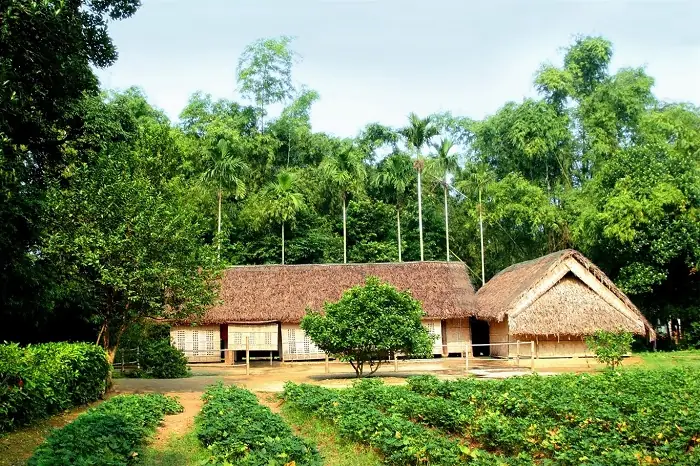 Khu Di Tích Lịch Sử Kim Liên: Kinh Nghiệm Tham Quan Cần Biết
