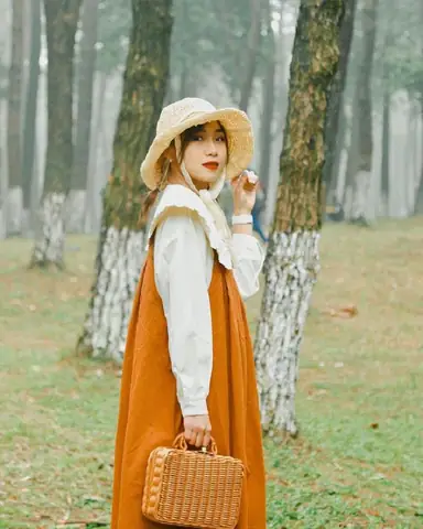 Phí Dịch Vụ Cắm Trại