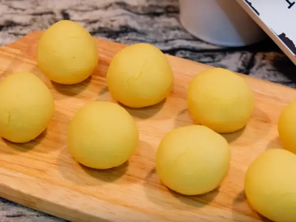 Bước 1: Làm Nhân Bánh