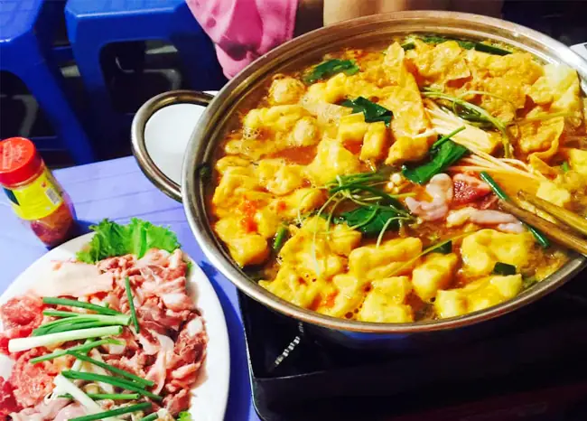 Các Quán Lẩu Riêu Cua Bắp Bò Hai Bà Trưng Ngon Cho Bạn Lựa Chọn, Đến Ăn Thoải Mái: