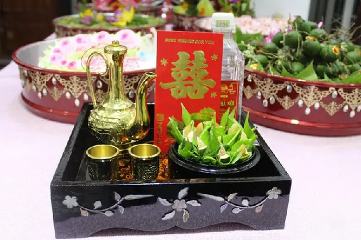 Lễ Bỏ Trầu Gồm Những Gì? Toàn Cảnh Nghi Lễ Dạm Ngõ Cổ Truyền