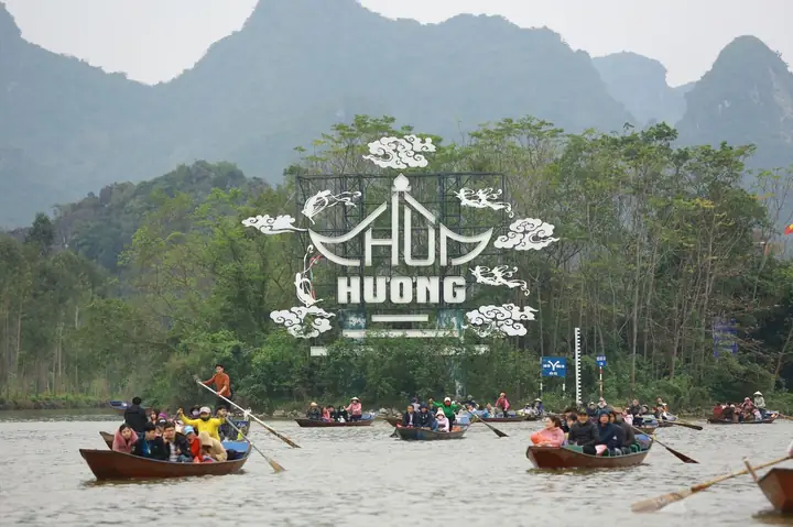 Những Lễ Hội Mùa Xuân Nổi Tiếng Ở Việt Nam Hãy Một Lần Trải Nghiệm Sau Tết Nguyên Đán - Ảnh 2.