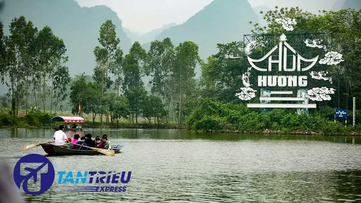Lễ Hội Xuân Núi Bà Đen Ở Tây Ninh