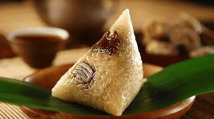 Bánh Ú ( Bánh Bao Gạo Nếp )