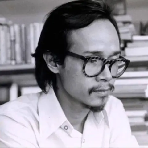 Trịnh Công Sơn – Tuổi Đá Buồn Lyrics | Genius Lyrics