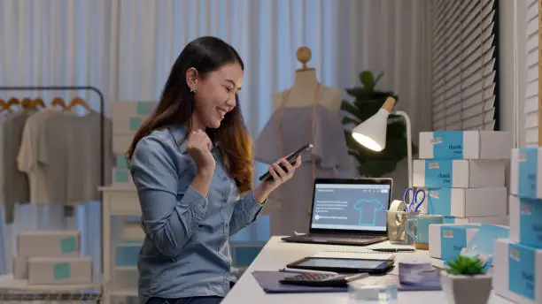 10 Lời Chúc Cho Người Bán Hàng Online Lâu Năm