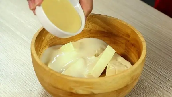 Bánh Sữa Chua Nhân Trái Cây