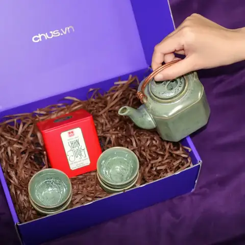 Dịch Vụ Mua Quà Tặng Người Nước Ngoài Tại Chus