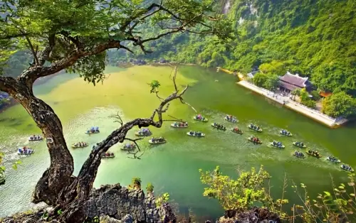 Chuyên Ngành Văn Hoá Du Lịch Chuyên Ngành Văn Hoá Du Lịch