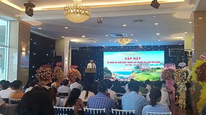 Kỷ Niệm 65 Năm Ngày Truyền Thống Ngành Du Lịch Việt Nam: Tự Hào ...