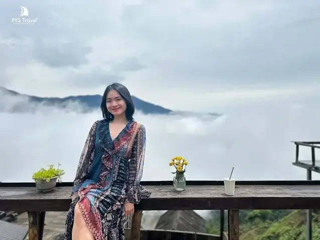 Mãn Nhãn Với Cảnh Sắc Tà Xùa