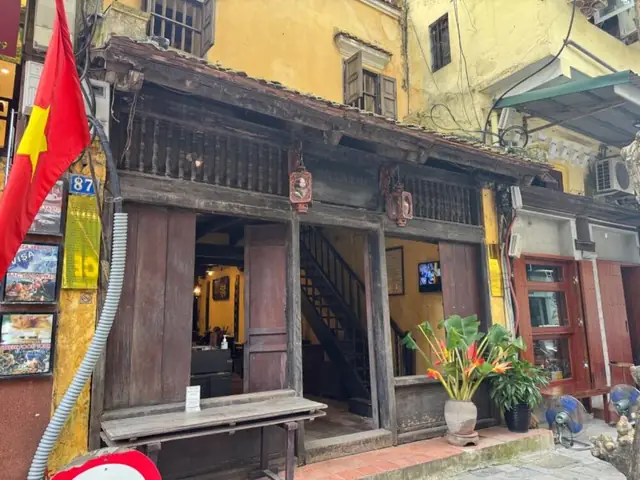 Lịch Sử Hình Thành