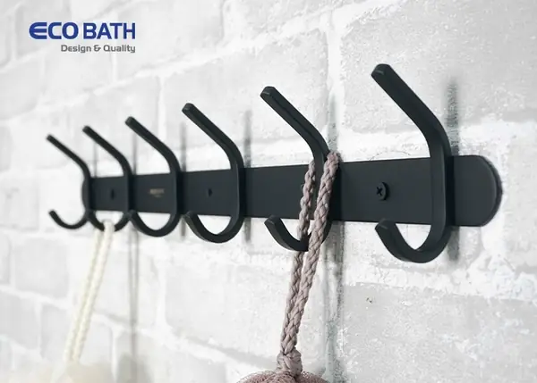 Móc Treo Quần Áo Tiếng Anh Là Gì? Cách Sử Dụng Sao Cho Chuẩn