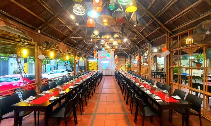 Hình Ảnh Và Không Gian Nhà Hàng
