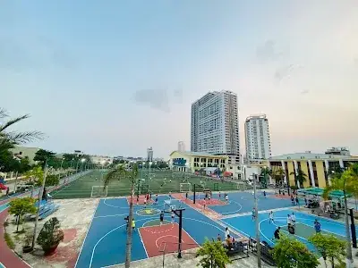 Sân Bóng Đá Lê Quý Đôn: Đa Dạng Kích Thước Sân