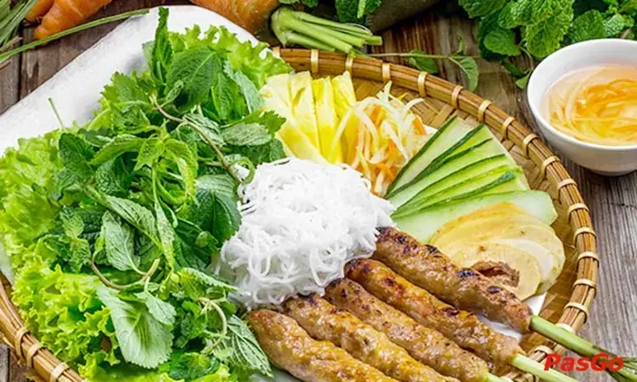 Nhà Hàng Nét Huế 153 Láng Hạ: Khám Phá Ẩm Thực Cố Đô Giữa Lòng Hà Nội Nhà Hàng Nét Huế 153 Láng Hạ: Khám Phá Ẩm Thực Cố Đô Giữa Lòng Hà Nội