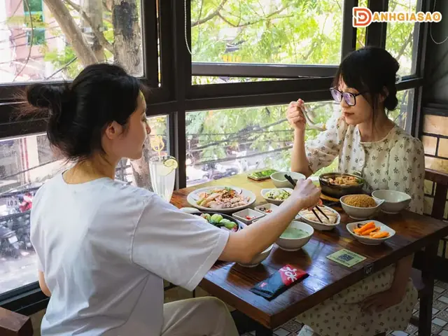 Hệ Thống Ba Chi Nhánh Trung Tâm Và Tiện Ích