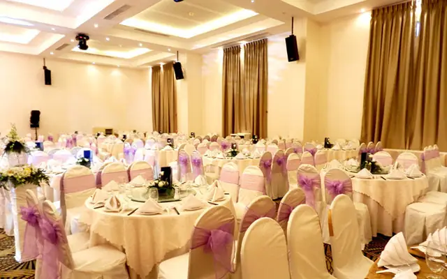 Nhà Hàng Tiệc Cưới Phúc Khang Viên Ở Tp. Hcm | Foody.vn