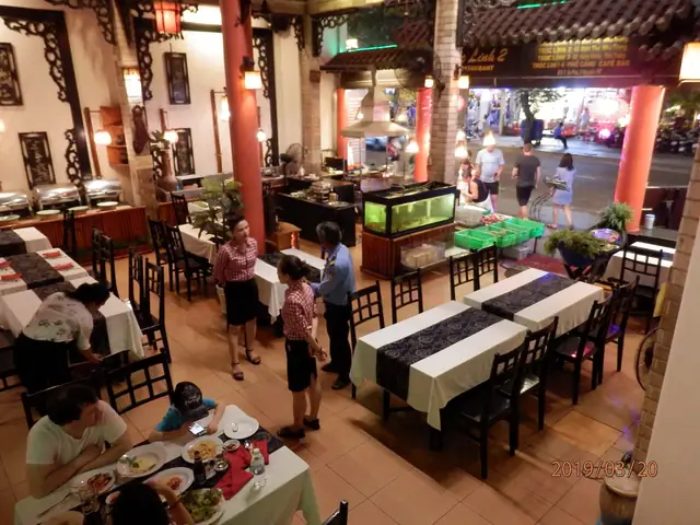Truc Linh 2, Nha Trang - Đánh Giá Về Nhà Hàng - Tripadvisor