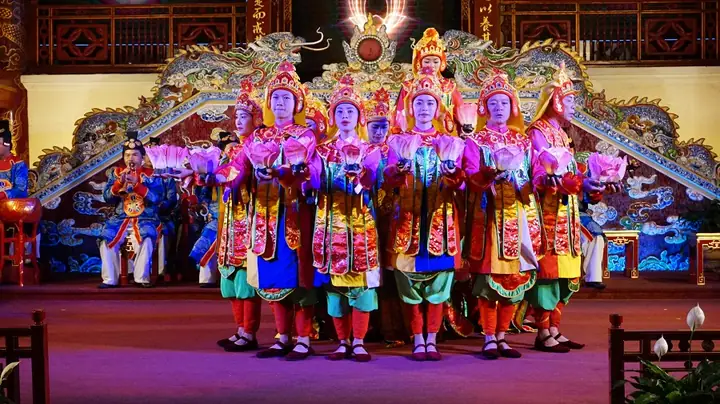 Nhã Nhạc Cung Đình Huế Là Gì? Lịch Sử, Đặc Điểm Và Giá Trị Văn Hóa