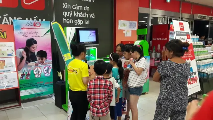 Không Gian Đọc Sách Và Mua Sắm Lý Tưởng