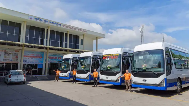 Nhà Xe Thuận Thảo: Xe Giường Nằm Cao Cấp - Hotline Đặt Vé Tết ...