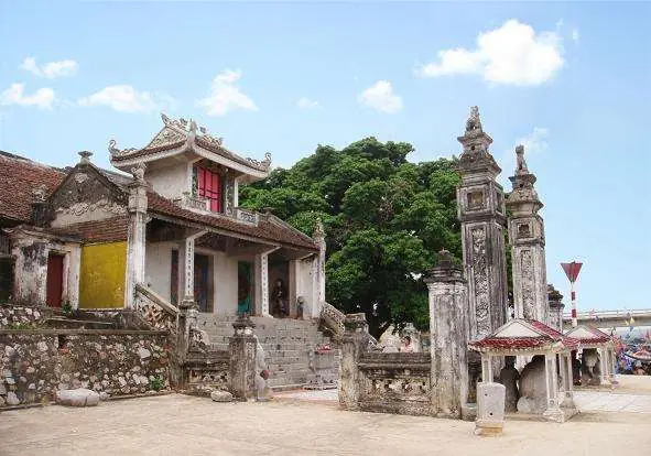 Nhất Cờn Nhì Quả Tam Bạch Mã Tứ Chiêu Trưng
