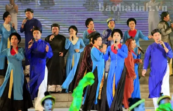 Sơ Lược Về Dân Ca Việt Nam Sơ Lược Về Dân Ca Việt Nam