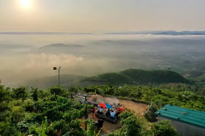Nãºi Äáº¡i Bã¬nh Báº£o Lá»c
