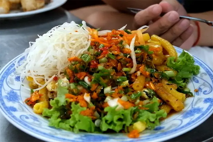 Bột Chiên Đức Hoa – Quán Ăn Ngon Rẻ Sài Gòn