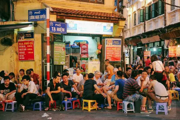 Quán Ăn Vỉa Hè Tiếng Anh Là Gì? Tổng Quan Về Xu Hướng Kinh Doanh Và Ẩm Thực Đường Phố