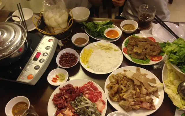 Đông Béo - Bò Nhúng Dấm - Xã Đàn Ở Hà Nội | Foody.vn