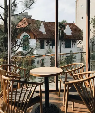 Khám Phá Những Quán Cà Phê Đẹp Ở Trâu Quỳ: Điểm Dừng Chân Lý Tưởng Cho Tín Đồ Cà Phê