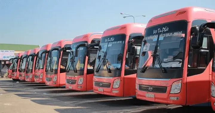 Xe Khách – Phương Tiện Phổ Biến Và Tiết Kiệm