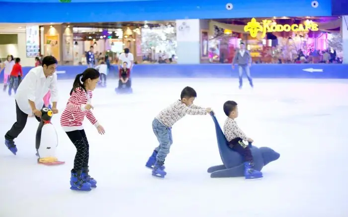 Sân Trượt Băng Ở Hà Nội