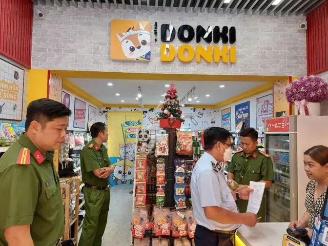 Phát Hiện Siêu Thị Nhật Donki Donki Tại Cần Thơ Bày Bán Thực Phẩm Nhập Lậu, Rượu Nhập Lậu