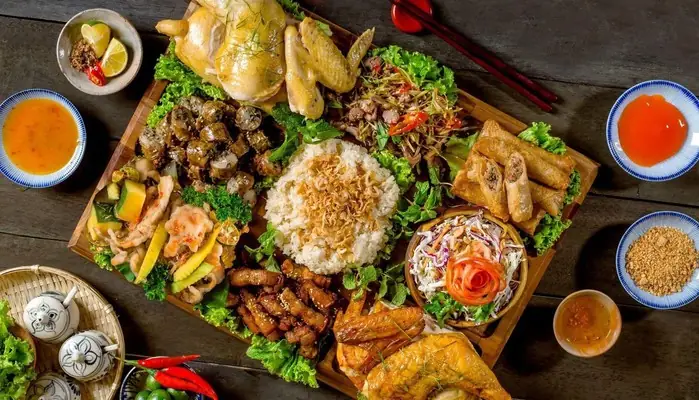 Thiên Sơn Quán - Bia Hơi & Gà Mẹt Ở Hà Nội | Foody.vn Thiên Sơn Quán - Bia Hơi & Gà Mẹt Ở Hà Nội | Foody.vn