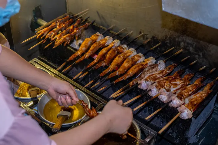 Chân Gà Nướng Hà Nội - Ghé Ngay 13 Quán Ngon Ăn Là Mê