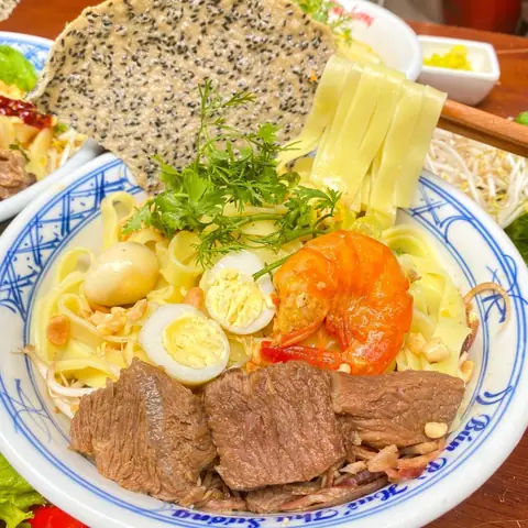 Mì Quảng Hà Nội Thơm Ngon, Mang Đậm Bản Sắc Văn Hóa Ẩm Thực Miền Trung Mì Quảng Hà Nội Thơm Ngon, Mang Đậm Bản Sắc Văn Hóa Ẩm Thực Miền Trung