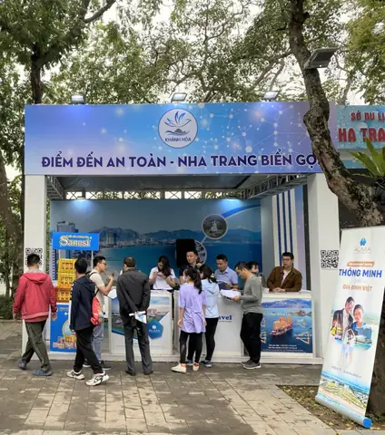 Khách Hàng Quan Tâm Mô Hình Sở Hữu Kỳ Nghỉ Alma Khách Hàng Quan Tâm Mô Hình Sở Hữu Kỳ Nghỉ Alma