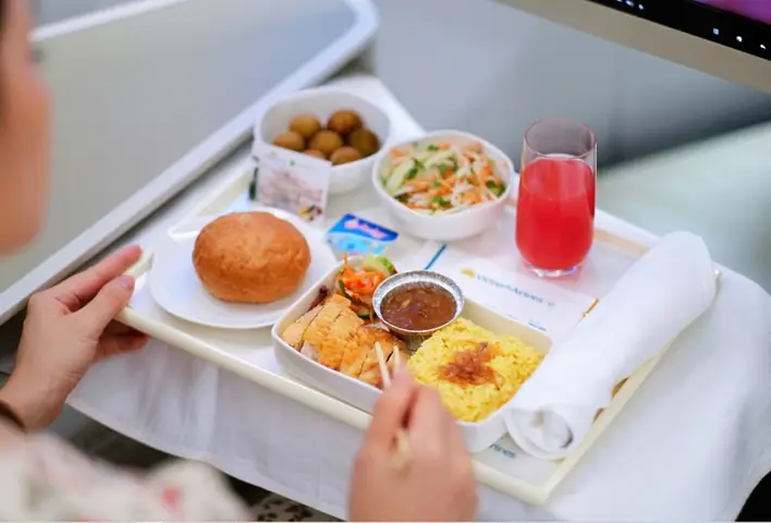 Suất Ăn Miễn Phí Vietnam Airlines Trên Các Chuyến Bay Quốc Tế