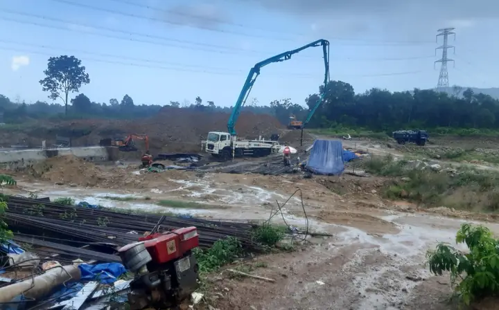 Dự Án Khu Du Lịch Suối Voi “án Binh Bất Động” Nhiều Năm Nay Sau Khi Được Tỉnh Thừa Thiên- Huế Thu Hồi Đất Giao Cho Doanh Nghiệp, Người Dân Địa Phương Thì “xuýt Xoa” Vì Bị Mất Sinh Kế. Dự Án Khu Du Lịch Suối Voi “án Binh Bất Động” Nhiều Năm Nay Sau Khi Được Tỉnh Thừa Thiên- Huế Thu Hồi Đất Giao Cho Doanh Nghiệp, Người Dân Địa Phương Thì “xuýt Xoa” Vì Bị Mất Sinh Kế.