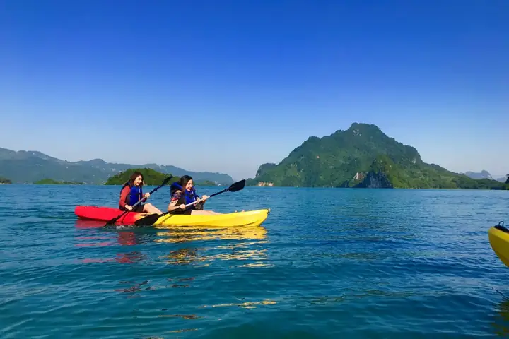 Chèo Thuyền Kayak